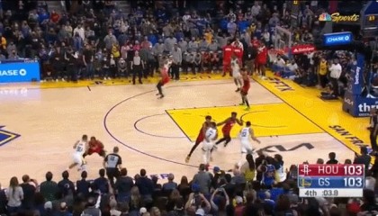 体育直播-生涯首记压哨绝杀！库里有理由像夺冠一样恣意欢庆